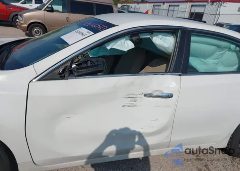 2015 Nissan Altima 2.5 S from USA, damaged, VIN 1N4AL3AP8FC470850